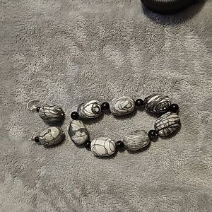 Womens braclet and earrings